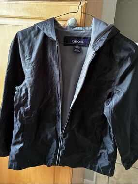 Cherokee boys, lightweight windbreaker with hood size medium8/10